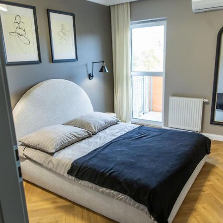 Solar Apartments I Stare Miasto 10Min I Priv Parking Free I Winda I Balkon Stary Toruń Eksteriør billede